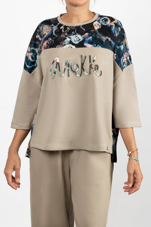 Sweatshirt Manifesto