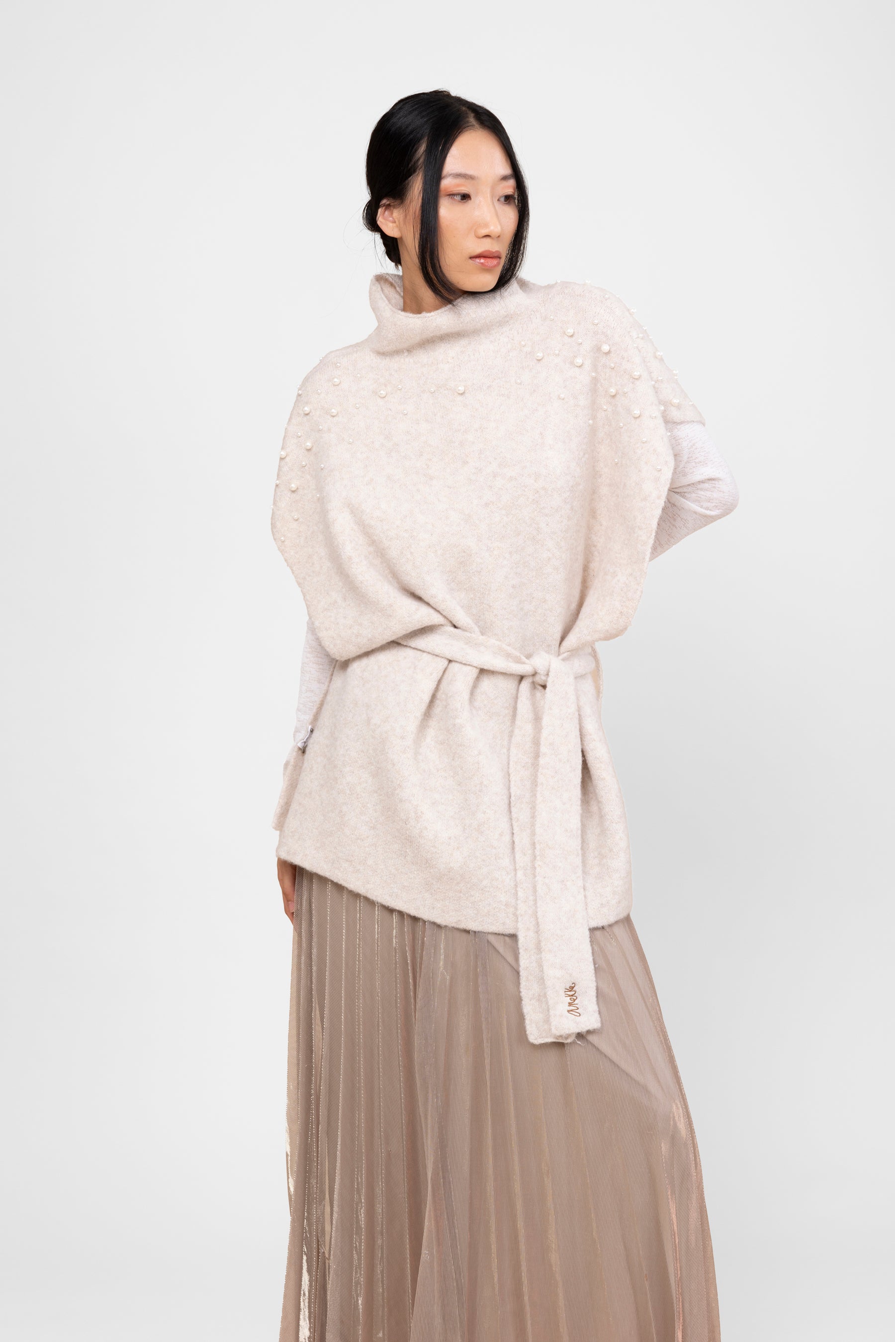 Poncho mit Rollkragen und Gürtel steinfarben