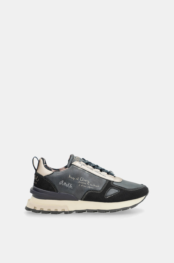Sneakers marineblau und beige