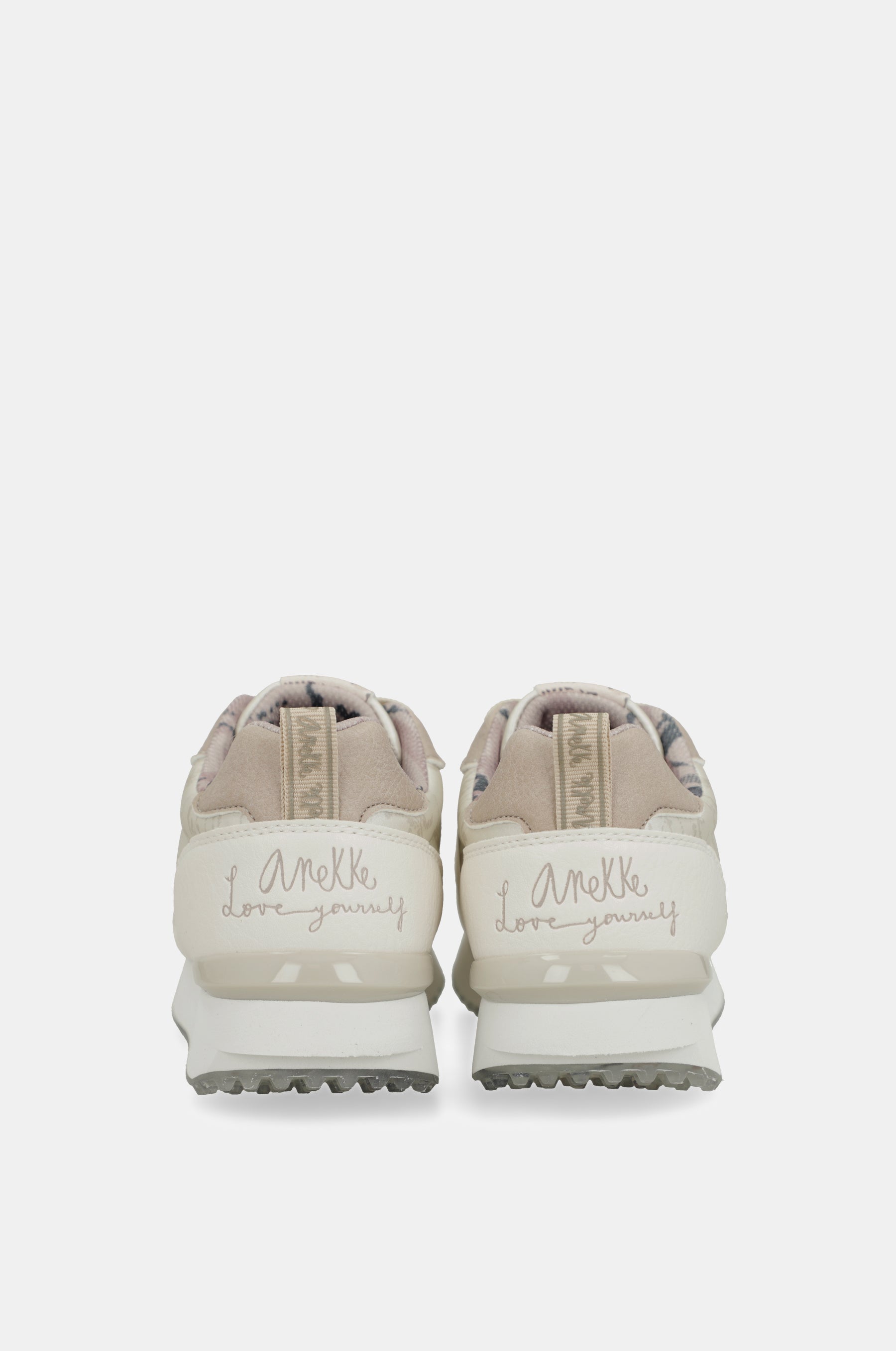 Sneakers weiß mit mehrfarbiger Sohle