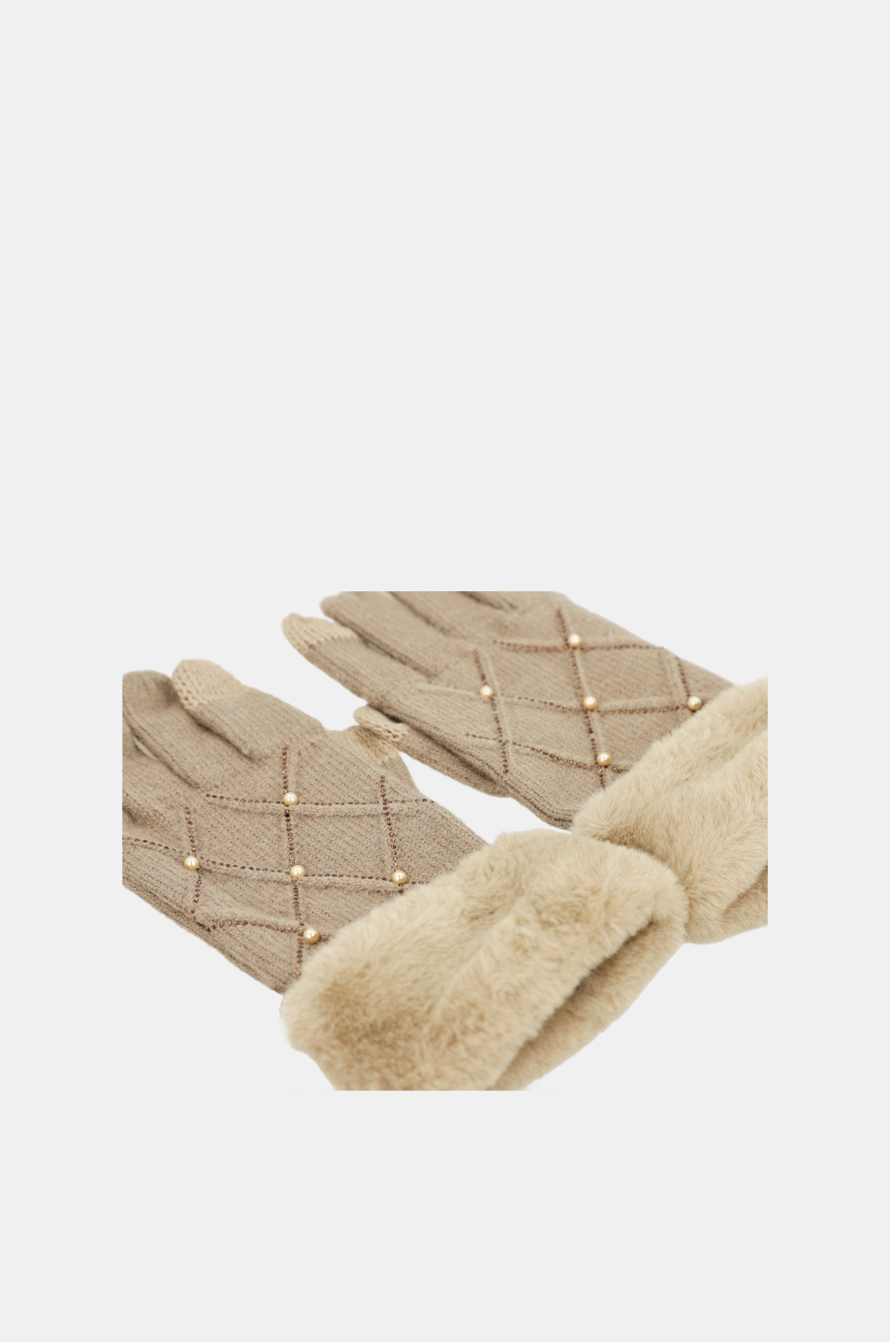 Strickhandschuhe mit Verzierungen beige