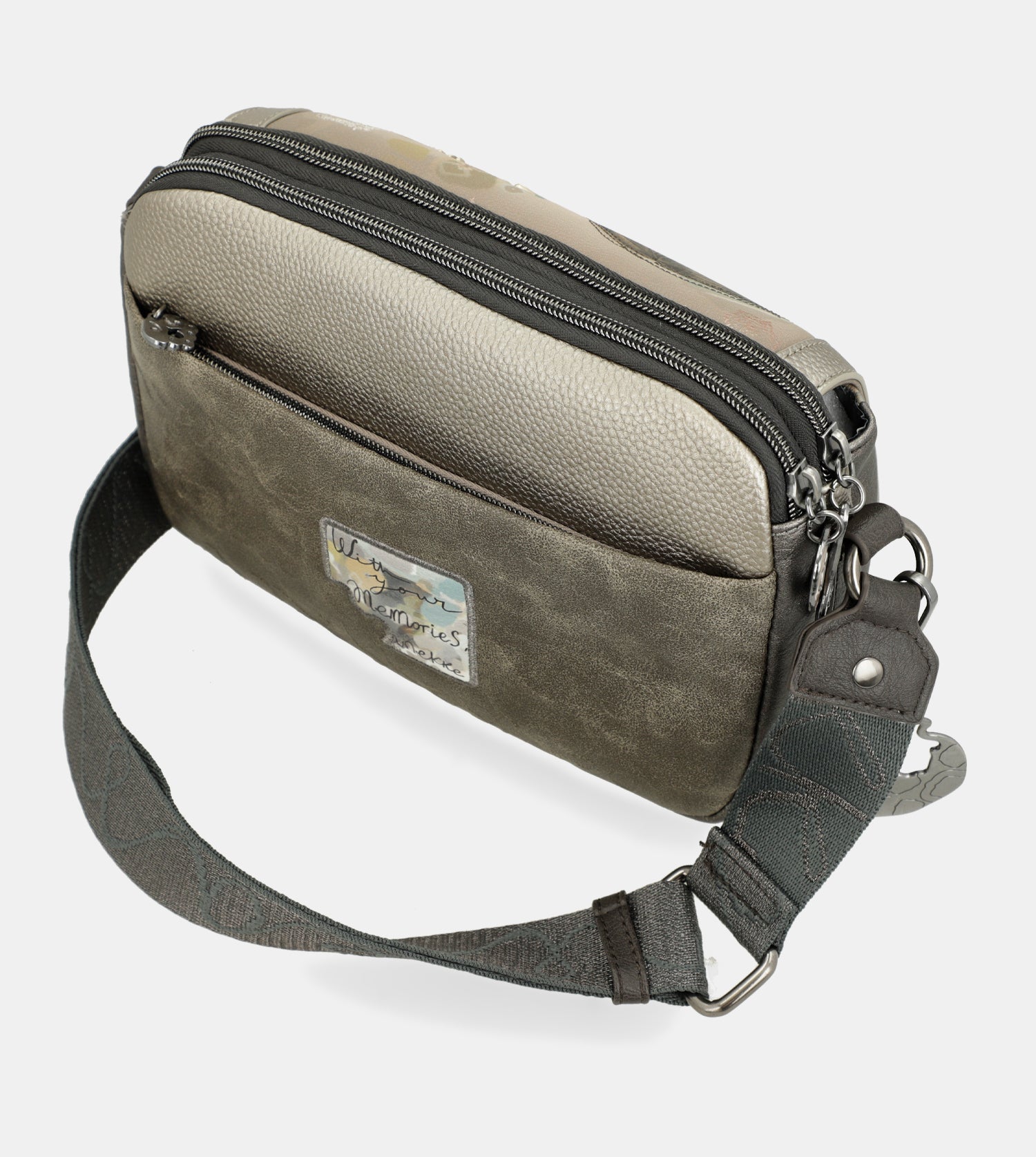 Umhängetasche oval mit Klappe Real