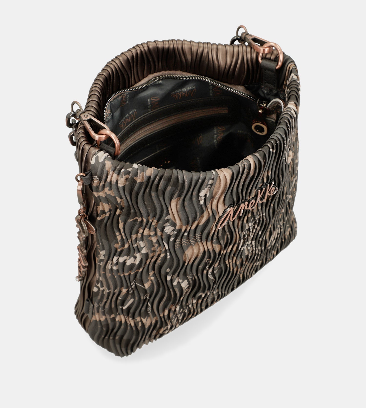 Umhängetasche quadratisch Intentions