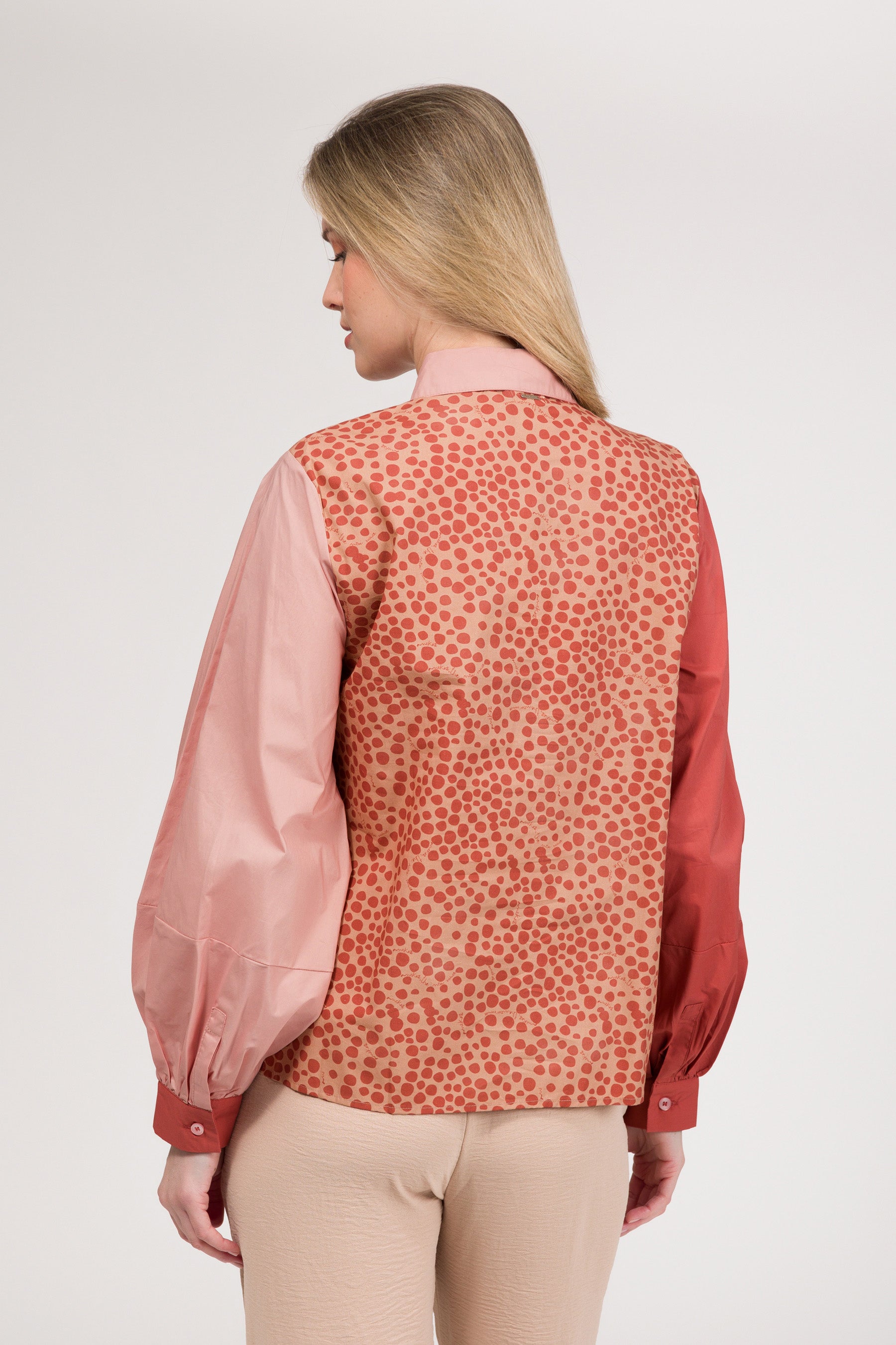 Langärmliges gemustertes Hemd