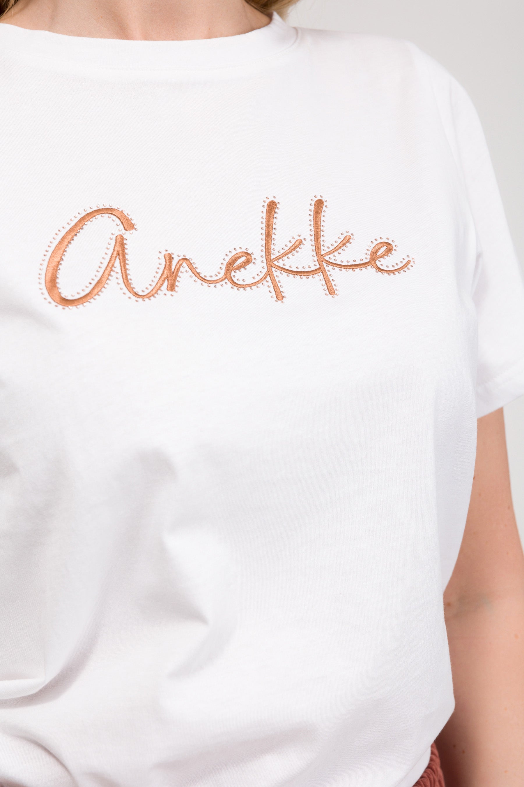 Weißes Kurzarm-T-Shirt