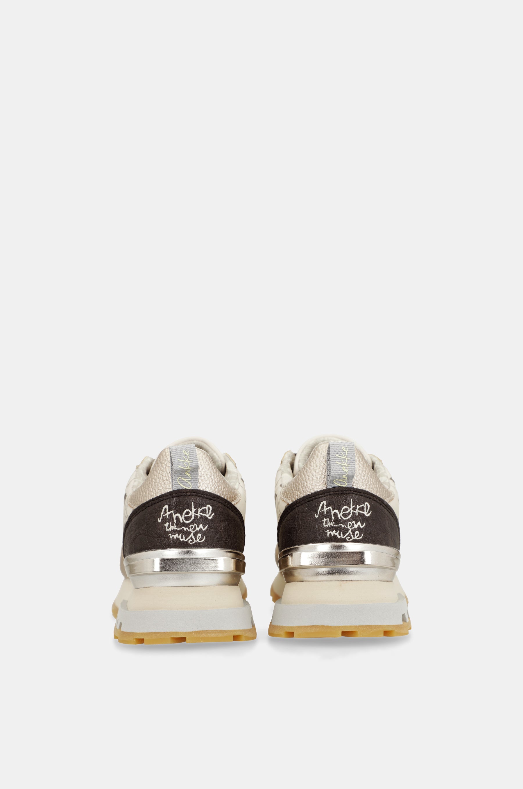 Beige-goldene Sneaker