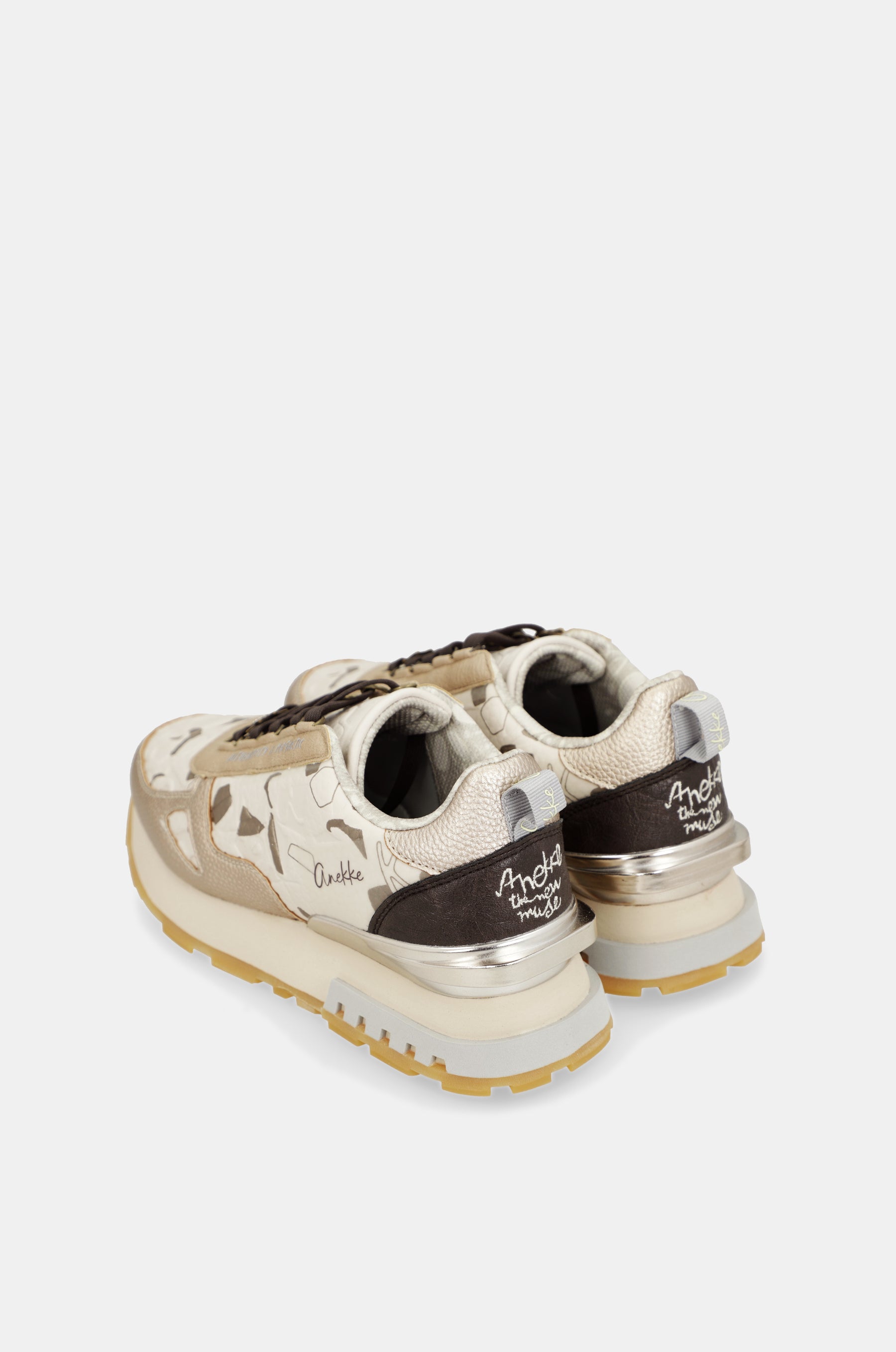 Beige-goldene Sneaker