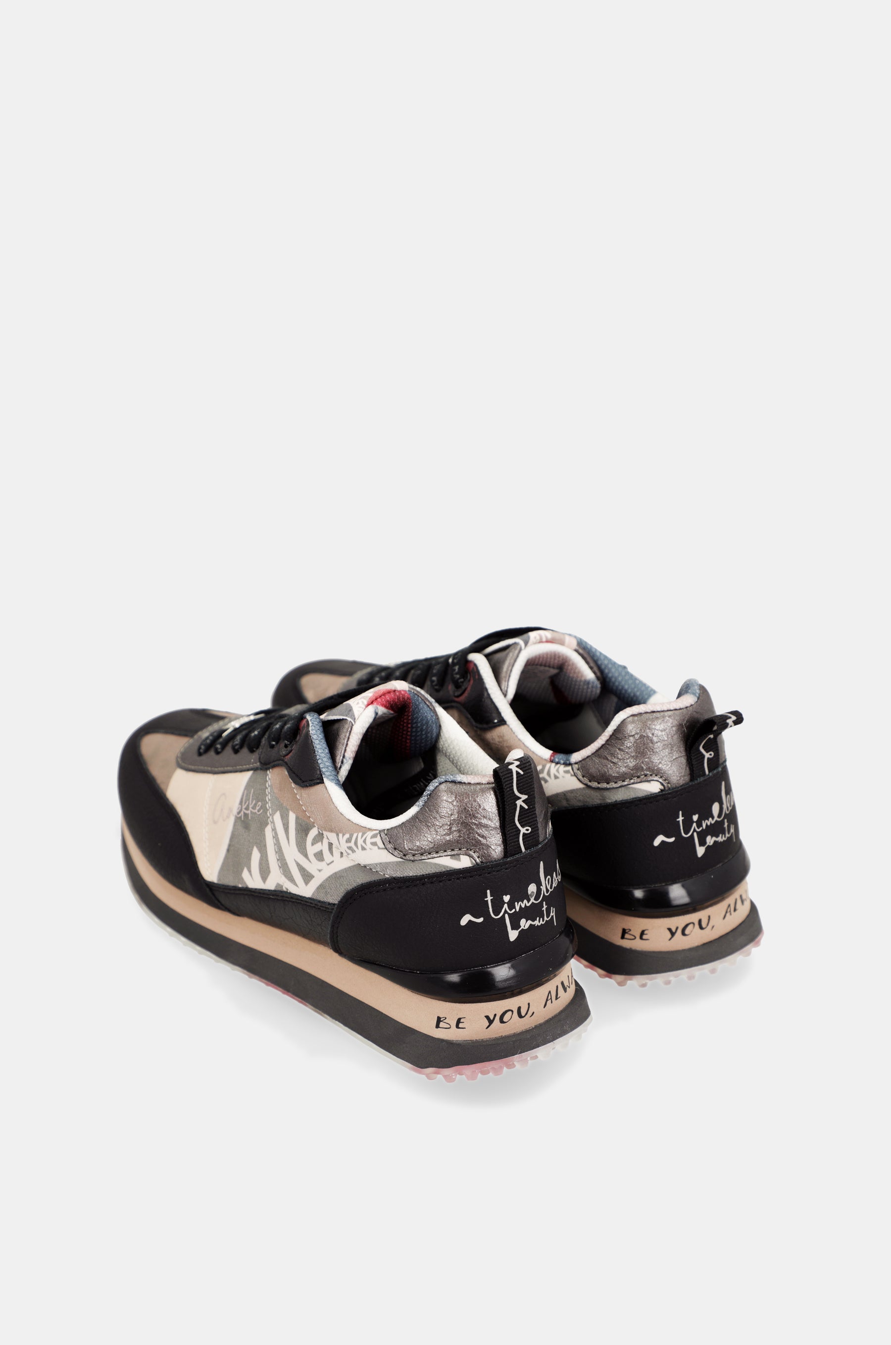 Schwarz-pinke Sneaker