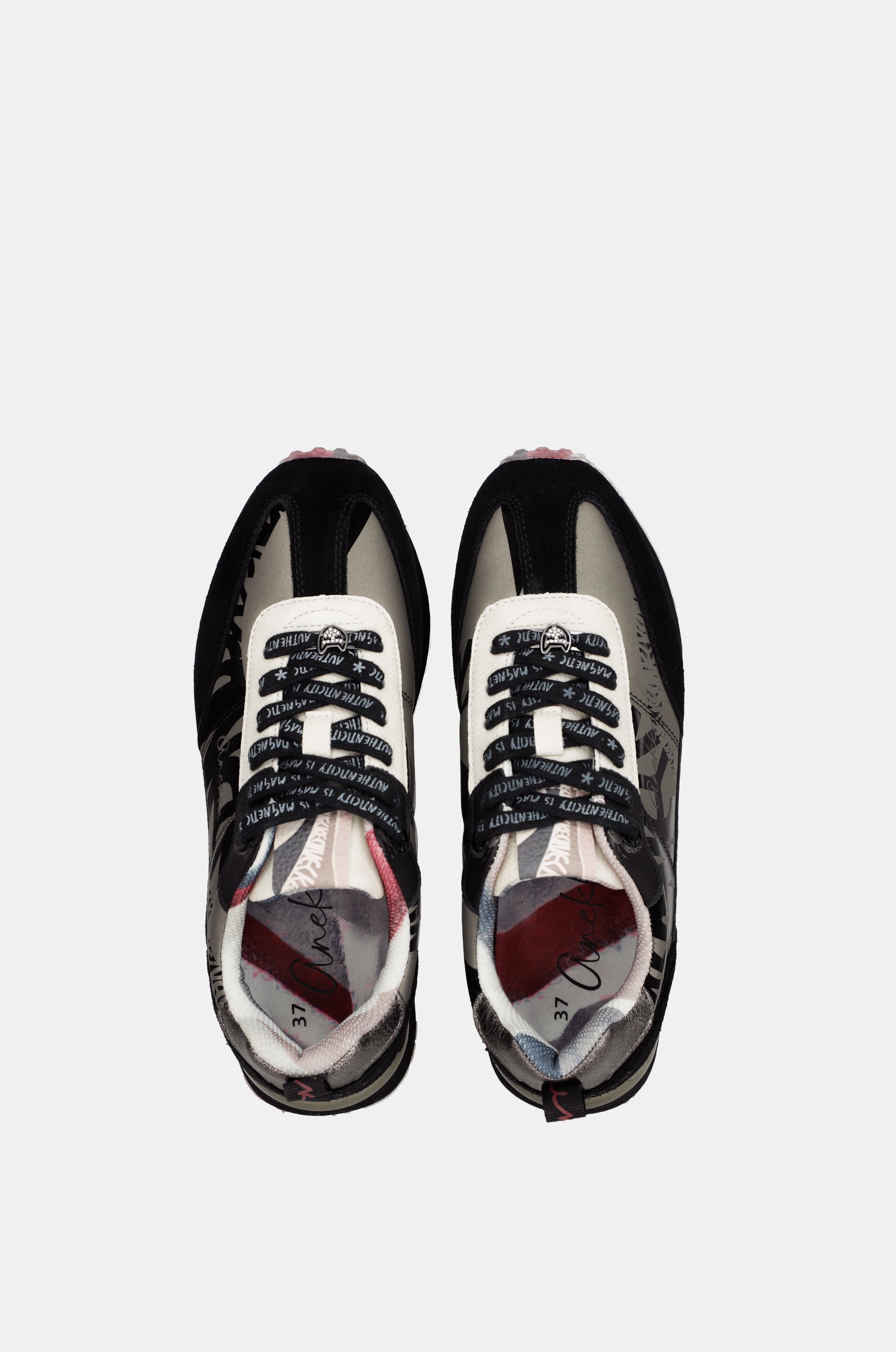 Schwarz-bleigraue Sneaker