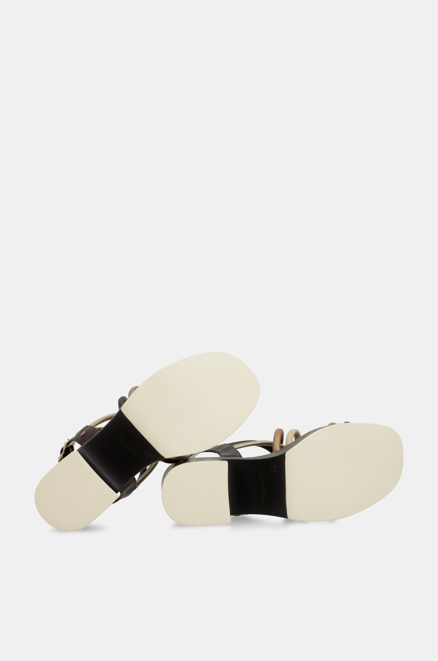 Bloom Plateau-Absatzsandalen