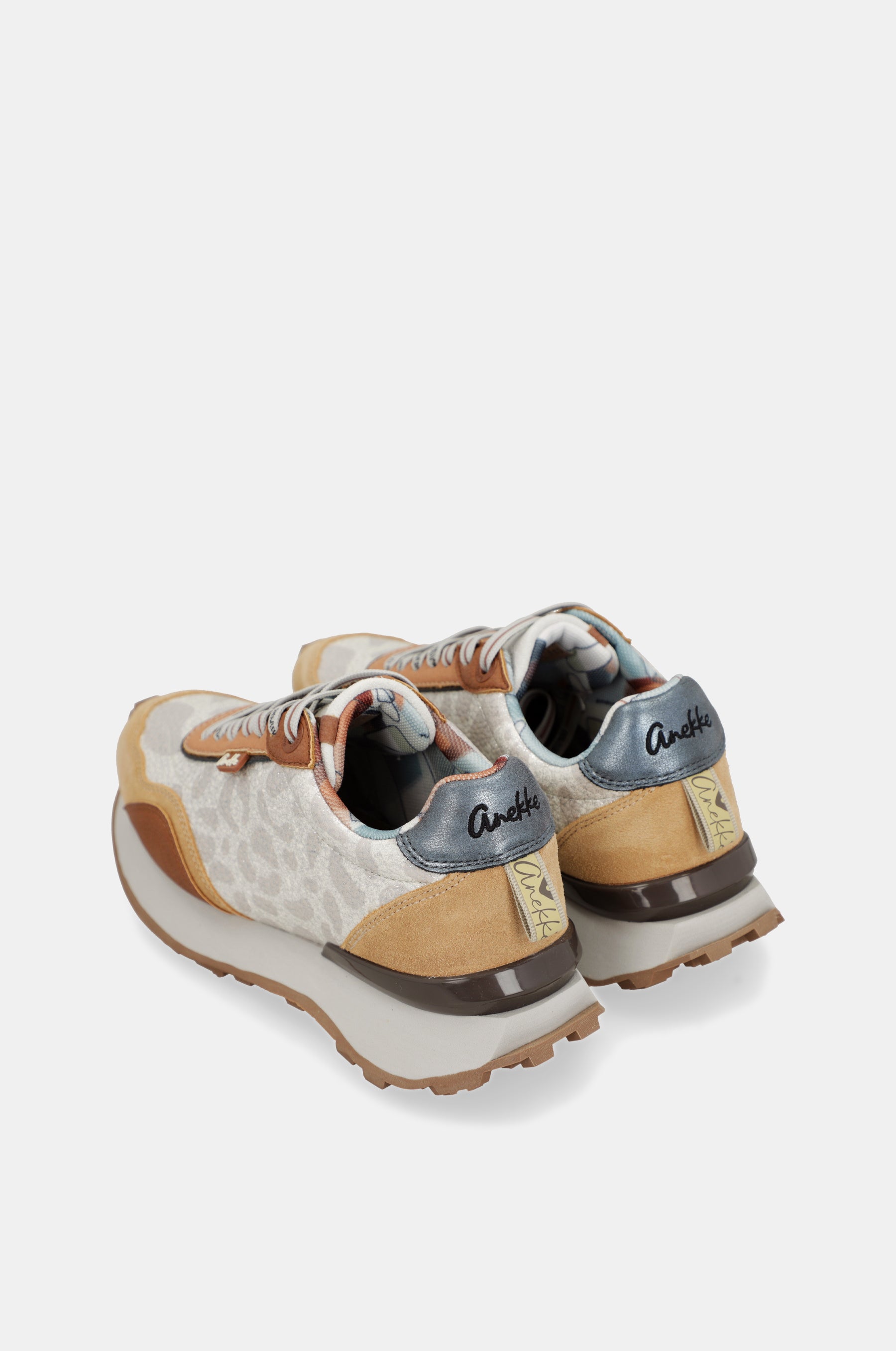 Beige-orange Sneaker