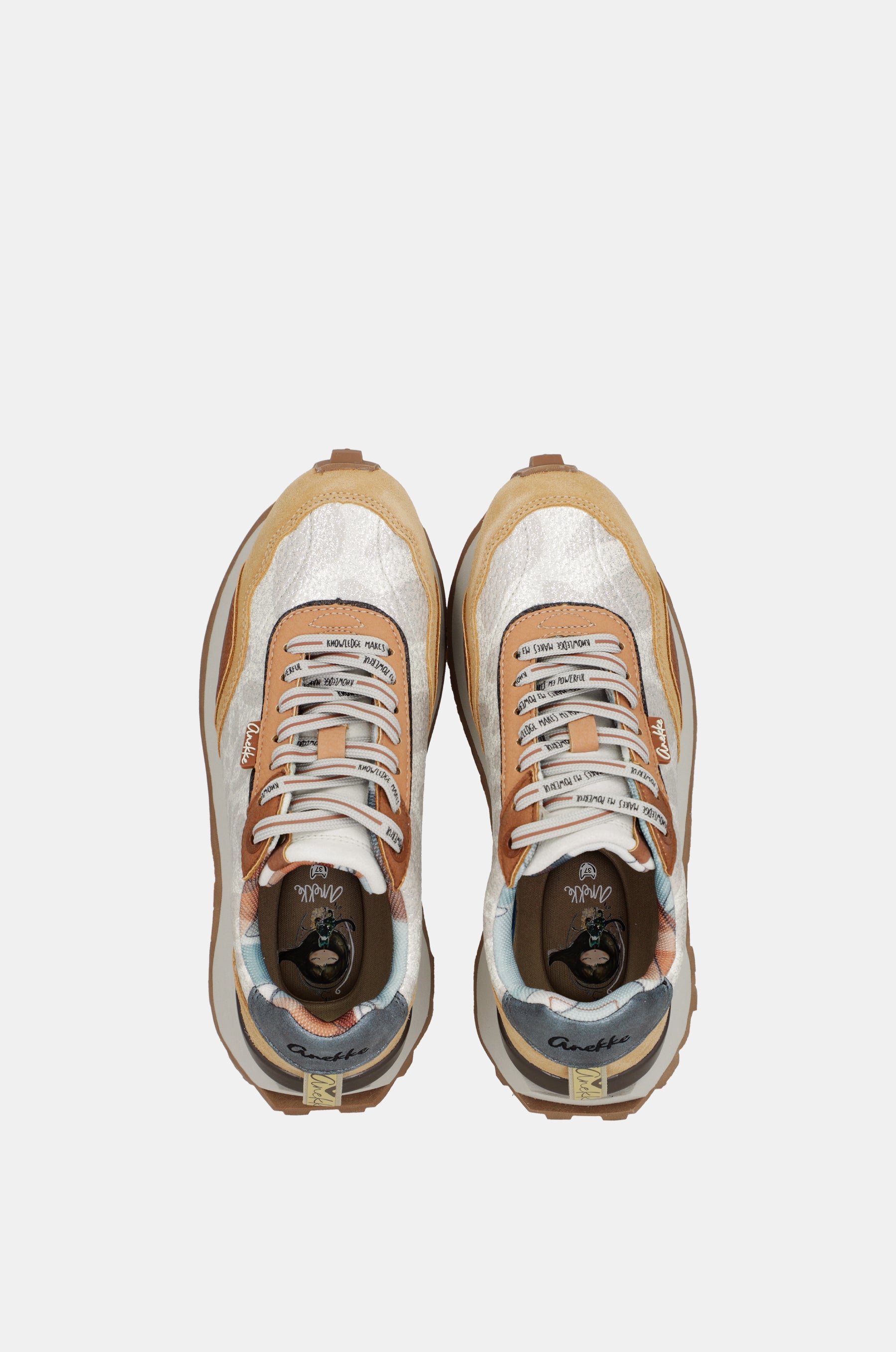 Beige-orange Sneaker