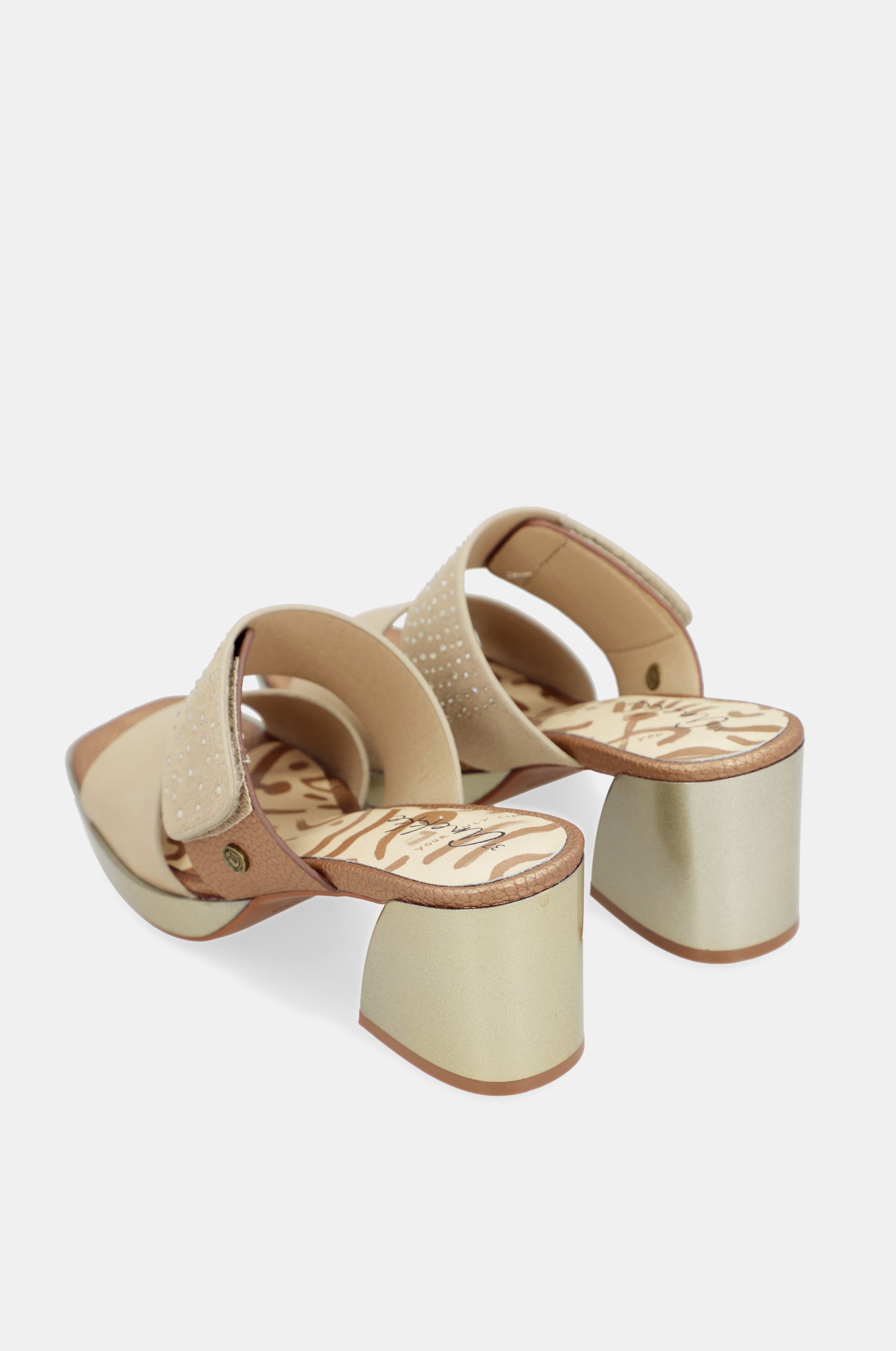 Beige Sandalen mit Strass