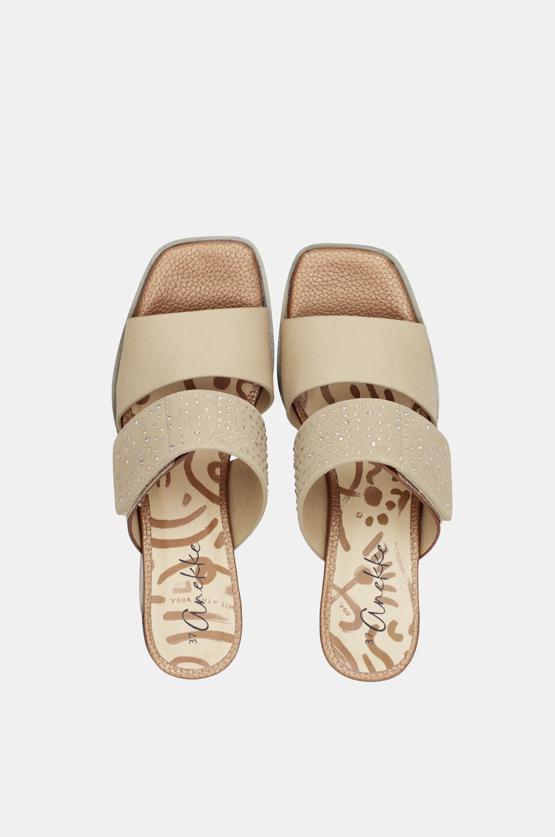 Beige Sandalen mit Strass