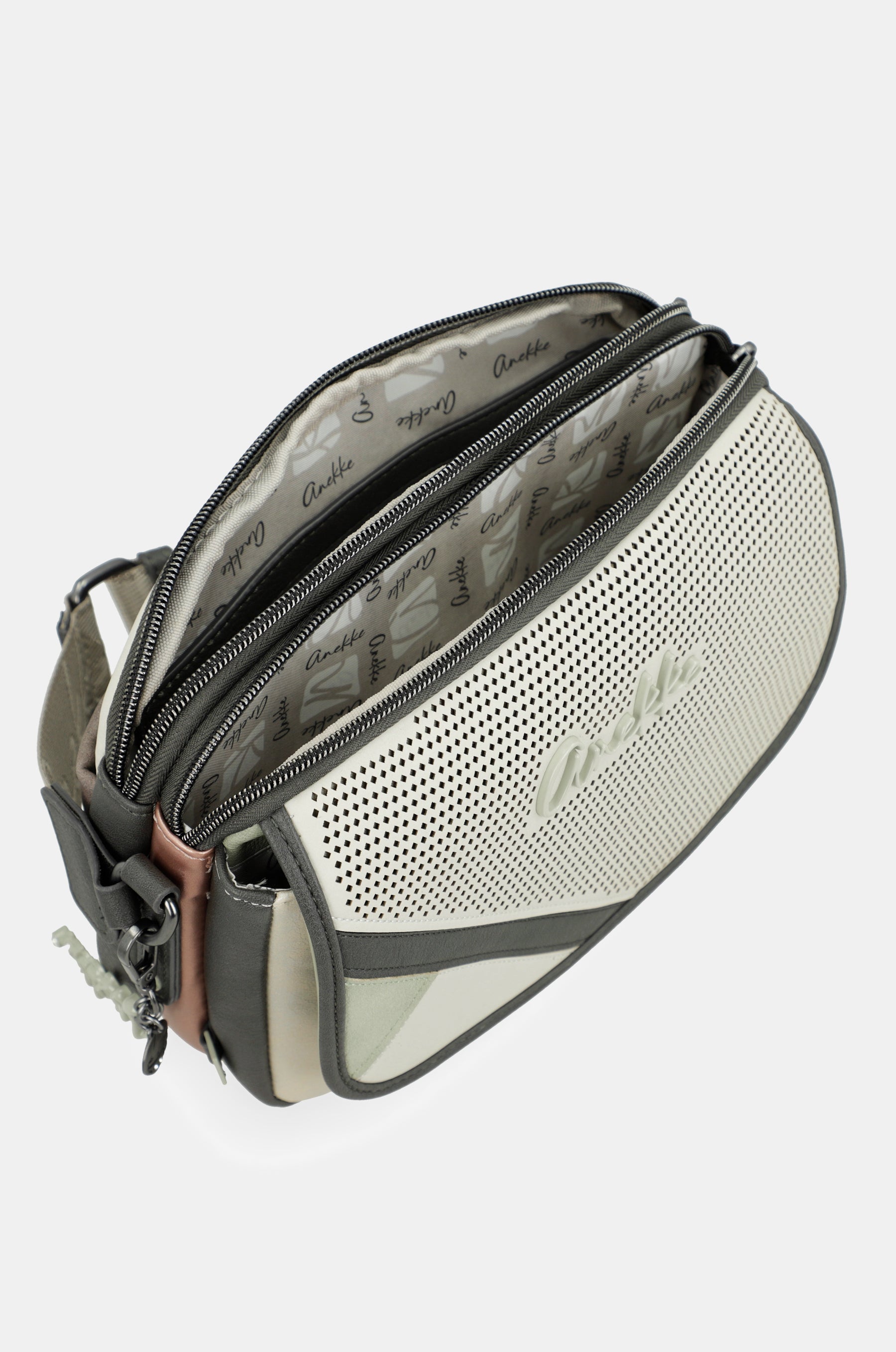 Umhängetasche mit Überschlag Symmetra