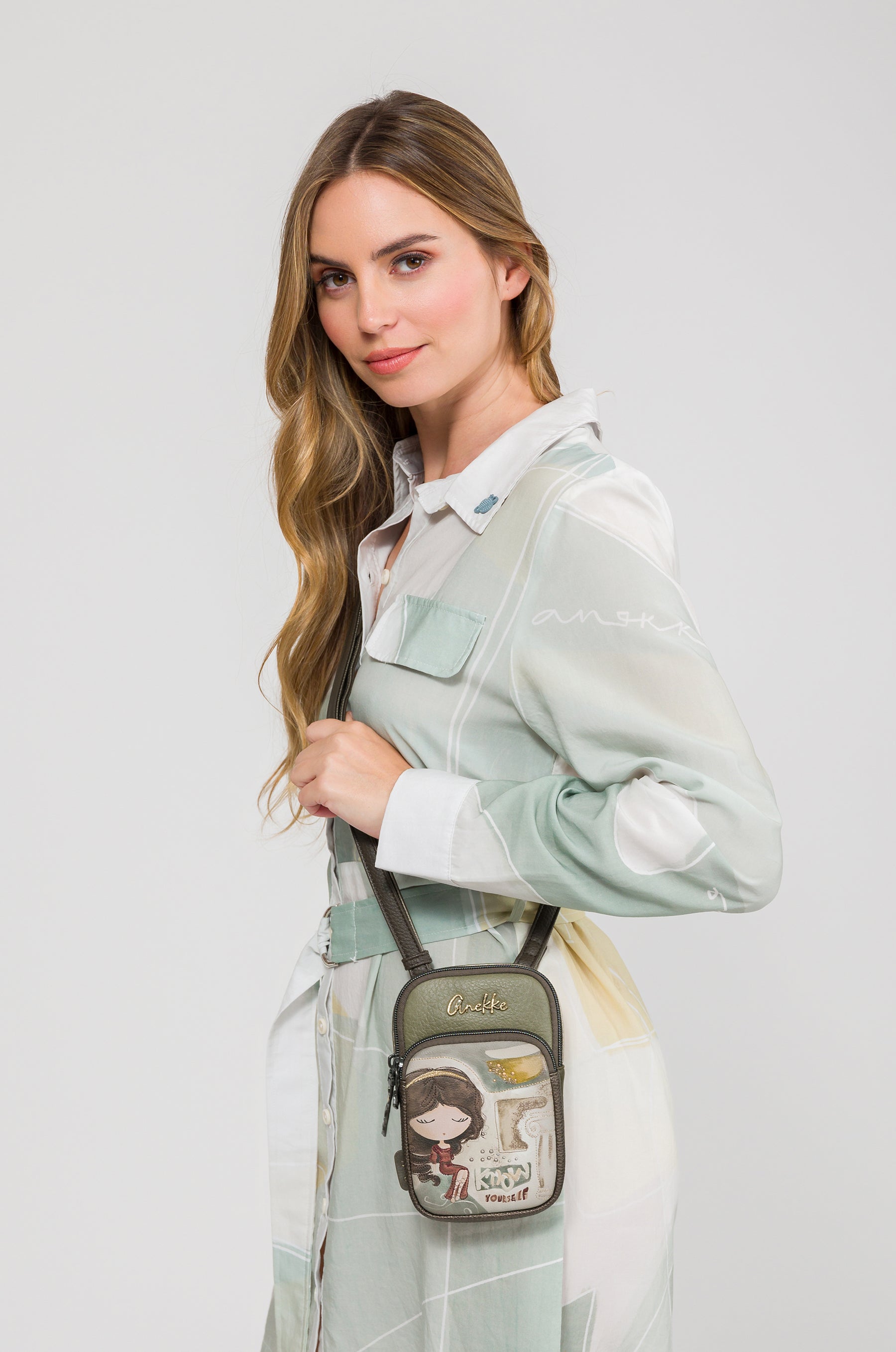 Mini Umhängetasche mit Vorderfach Muse