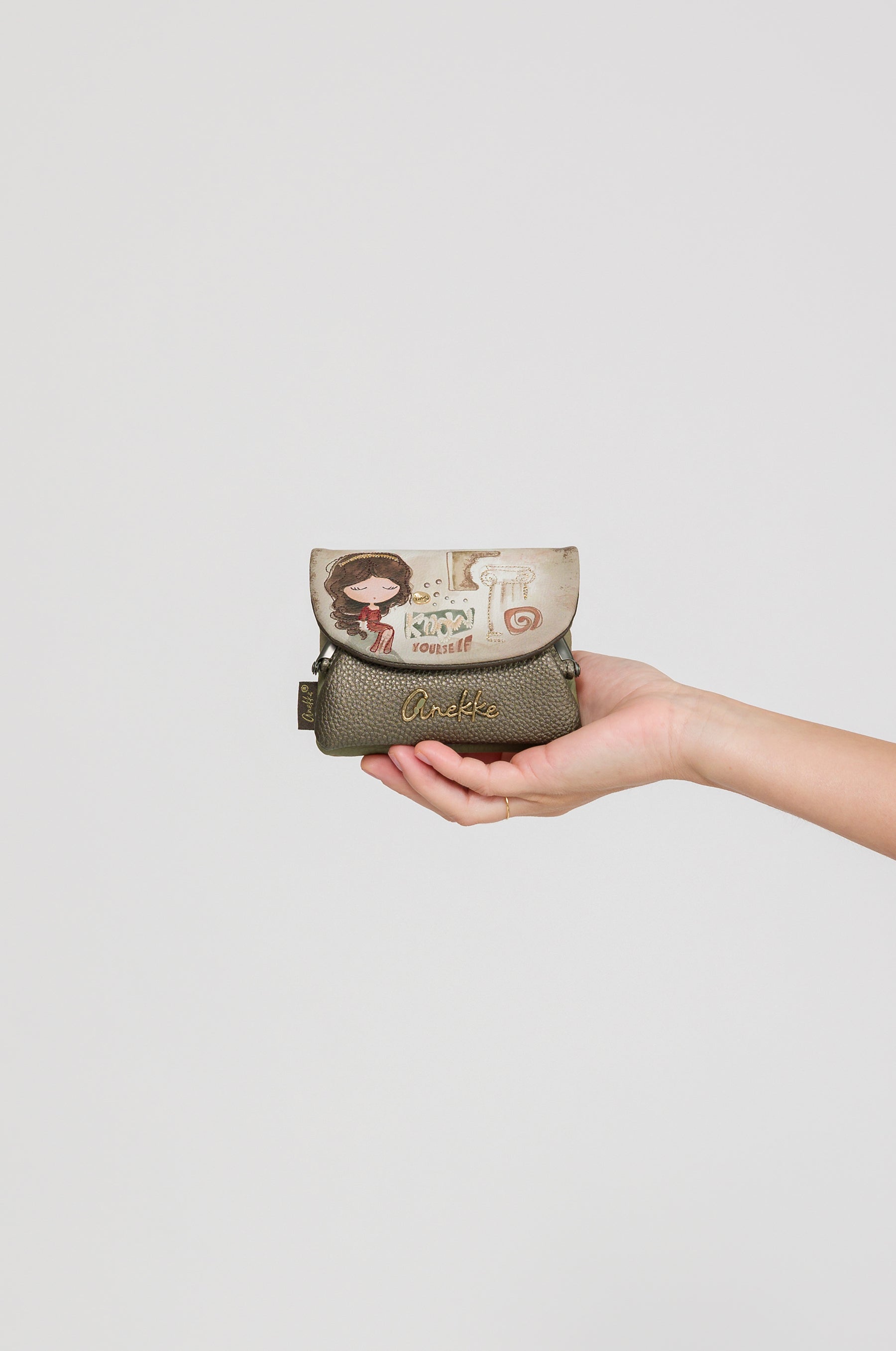 Portemonnaie mit Klappe Muse