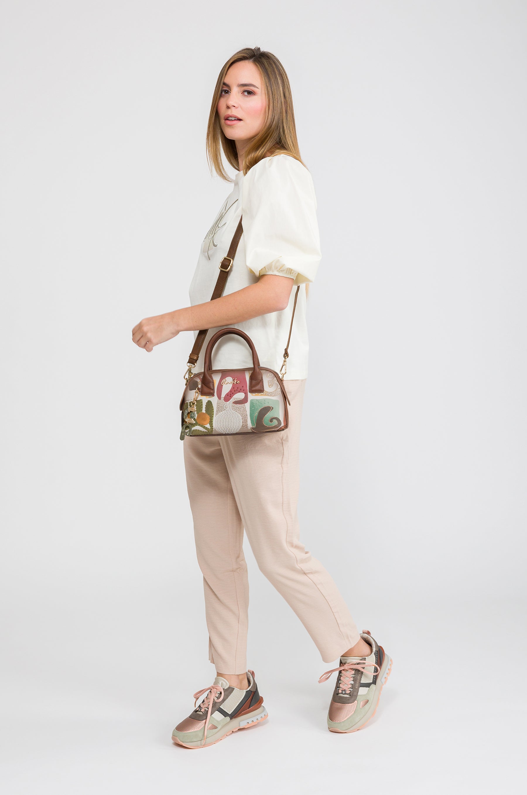 Tasche mit kurzem Griff Amphora klein