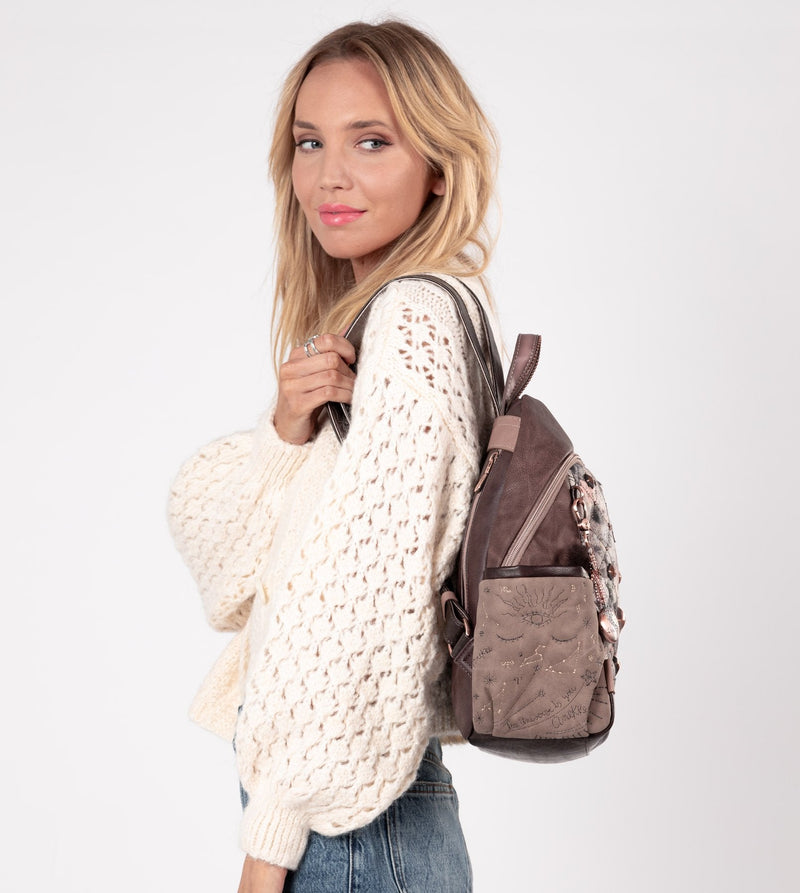 Smarter Universum-Rucksack für Spaziergänge mit aufgedrucktem Design