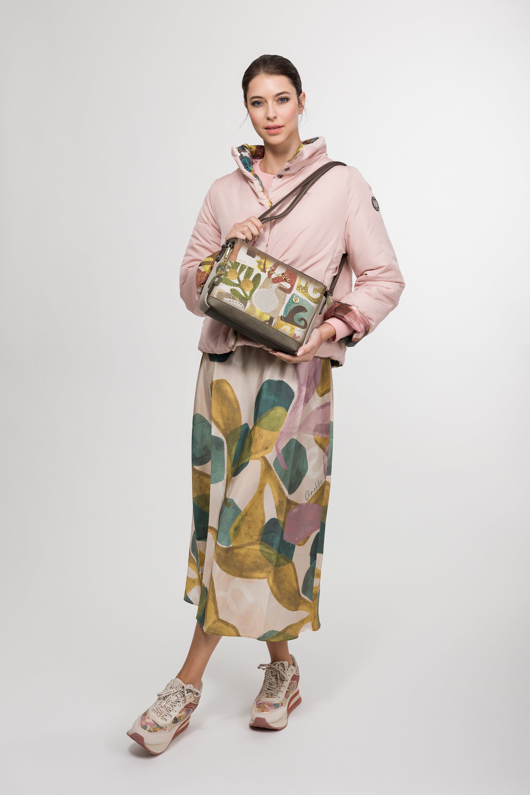 Umhängetasche gemustert Amphora