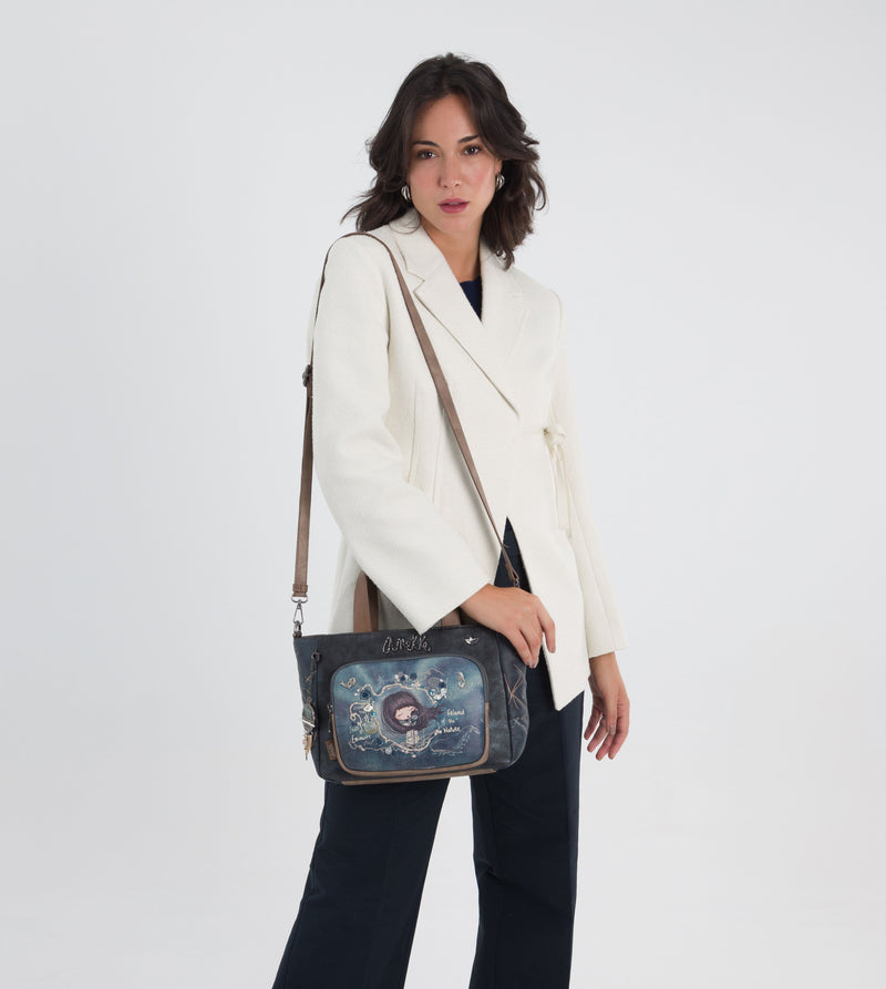 Hübsche Ice land Handtasche mit einer Tasche