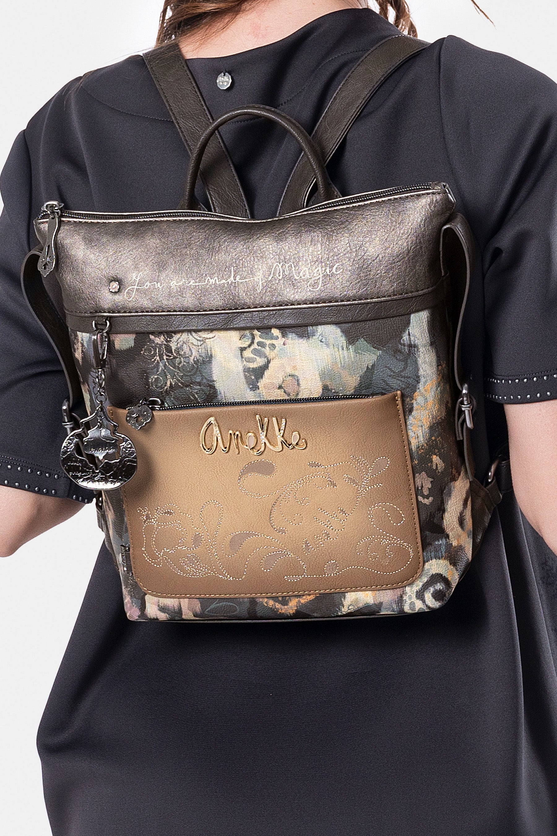 Rucksack Manifesto mittelgroß
