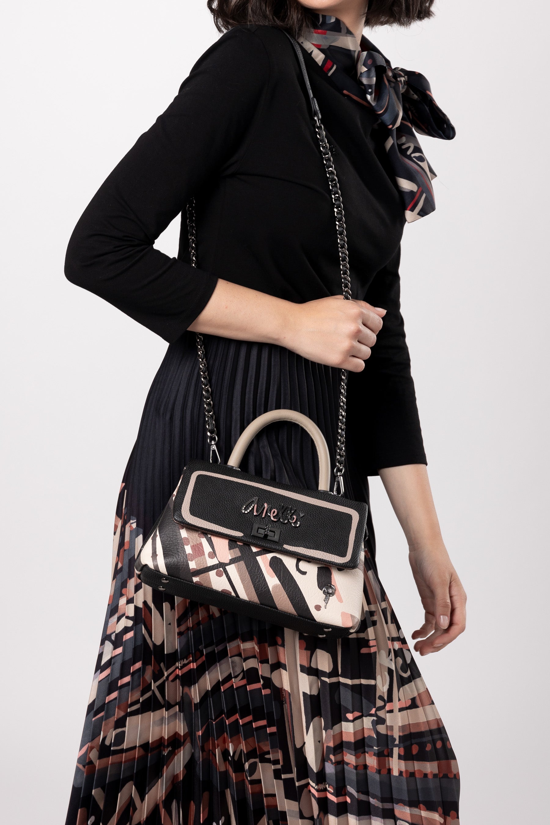 Tasche mit kurzem Henkel und Umhängeriemen Parisian klein