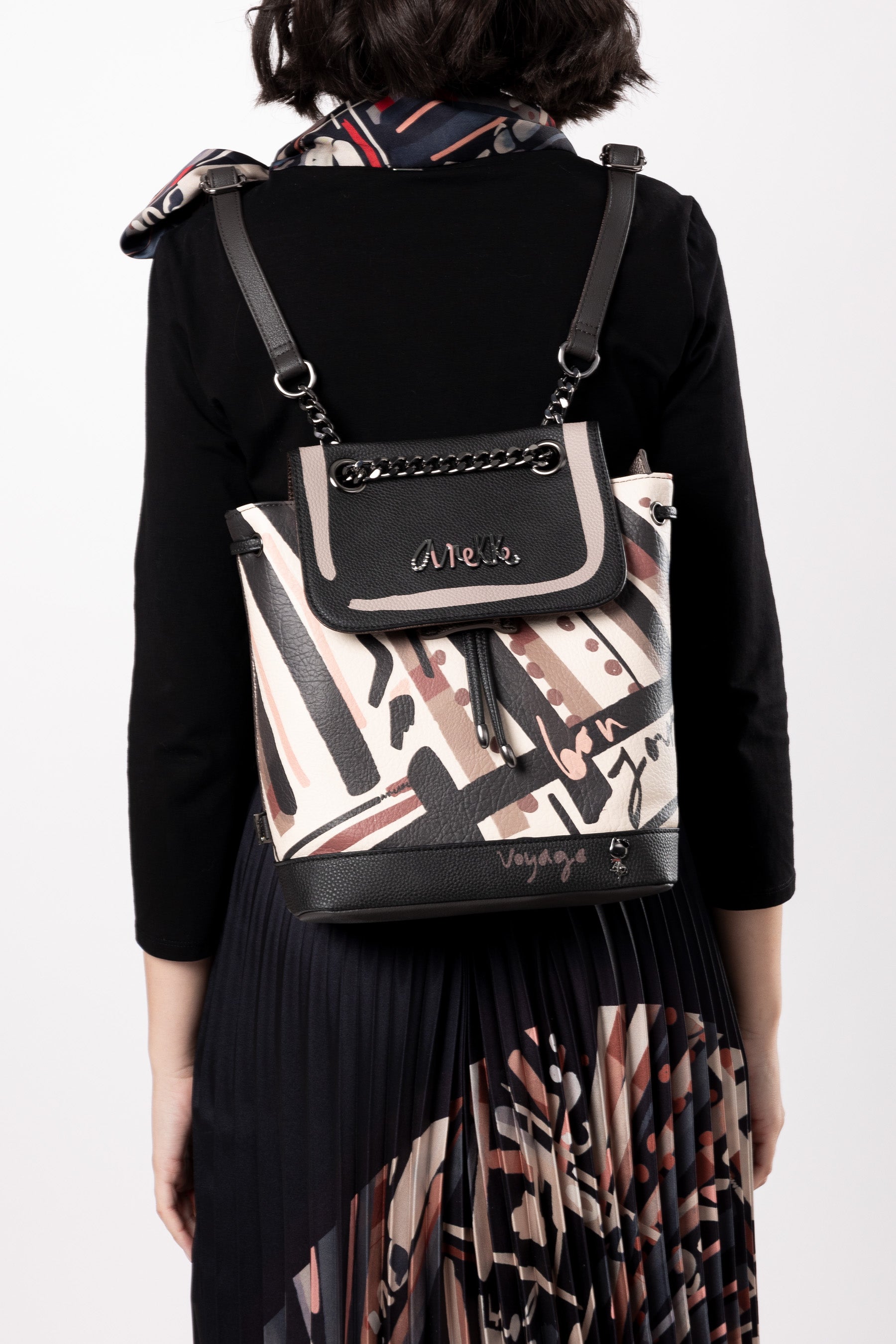 Rucksack mit Klappe Parisian