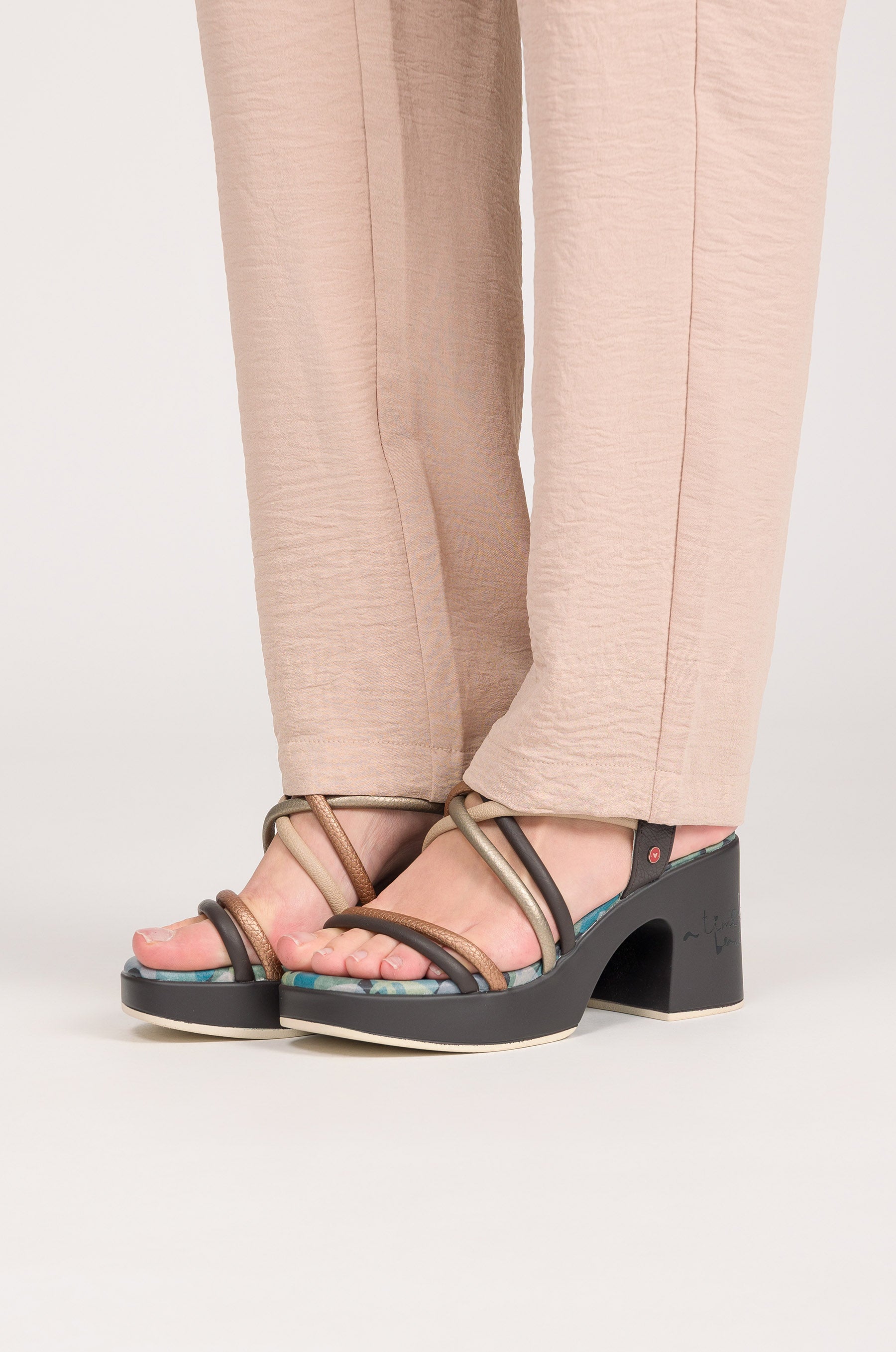 Bloom Plateau-Absatzsandalen