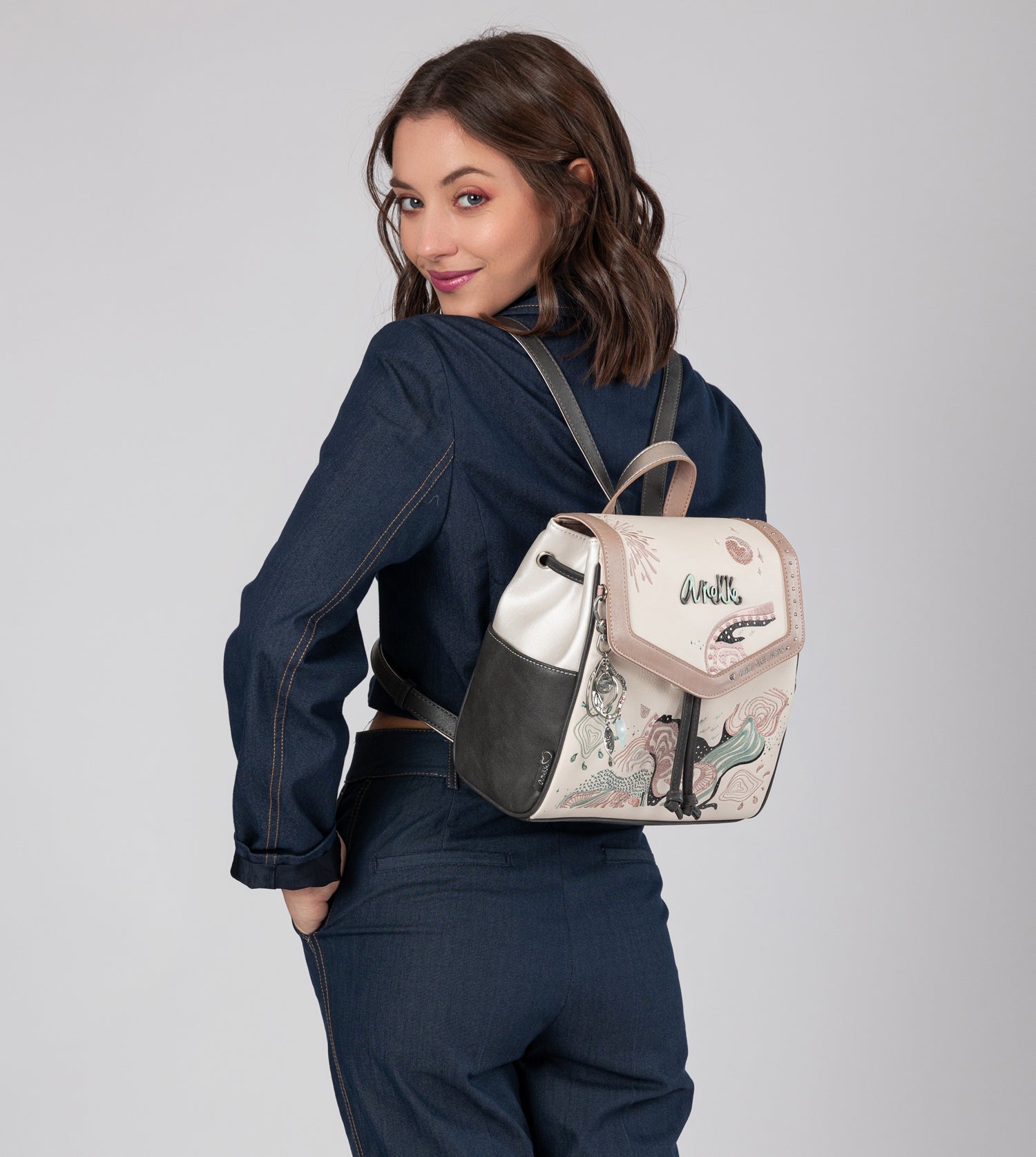 Psicodelic Rucksack mit Klappe