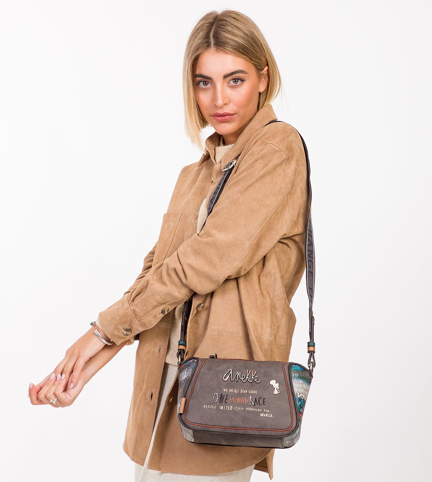 Schultertasche mit Respect “-Print